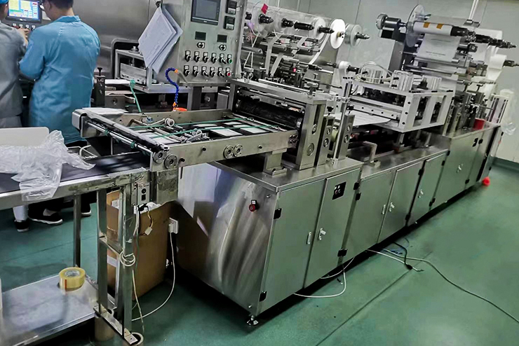 Dressing Patch Production Machine